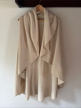 Look Shawl Vest Cascading Cream Draped Open-Front Poncho Cardigan